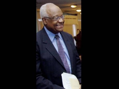 Minister Grange expresses sadness following death of Lester Spaulding