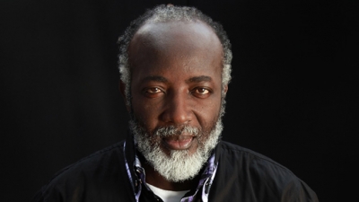 Grange congratulates Freddie McGregor on being nominated for Colombia’s prestigious award