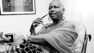 Dr Glenda Simms